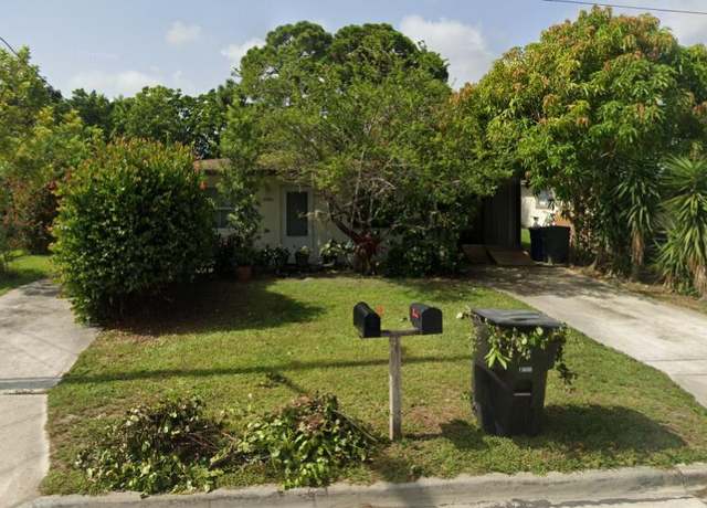 Property at 515 Palm Ave Unit A&B, Fort Pierce, FL 34982, 4 beds, 2 baths
