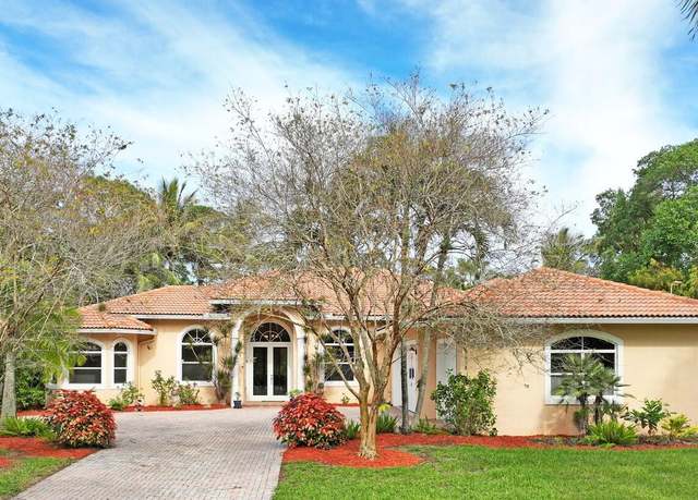 Property at 19058 SE Old Trail Dr, Jupiter, FL 33478, 4 beds, 4 baths