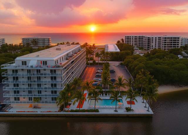 Property at 2560 S Ocean Blvd #416, Palm Beach, FL 33480, 2 beds, 2 baths
