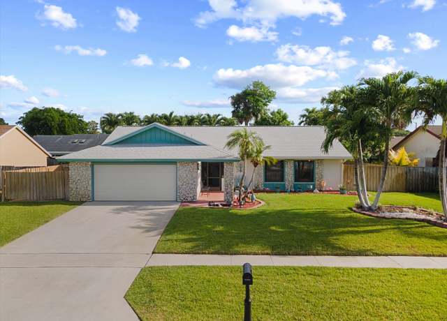 Property at 141 Roycourt Cir, Royal Palm Beach, FL 33411, 3 beds, 2 baths