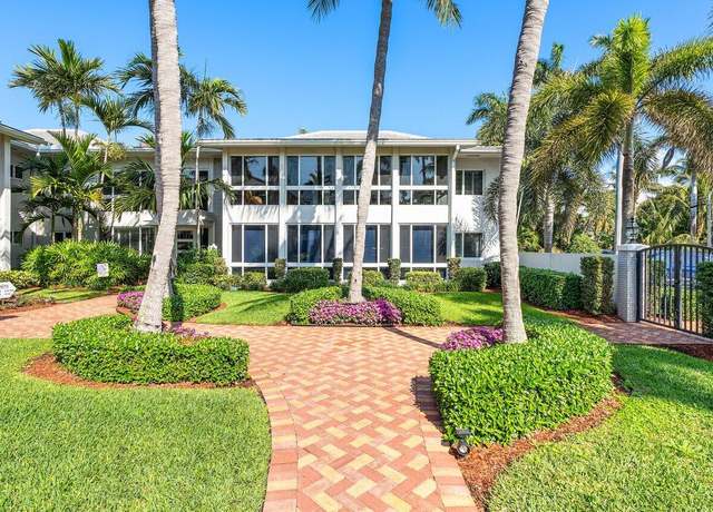 Property at 200 Andrews Ave #4, Delray Beach, FL 33483, 2 beds, 2 baths