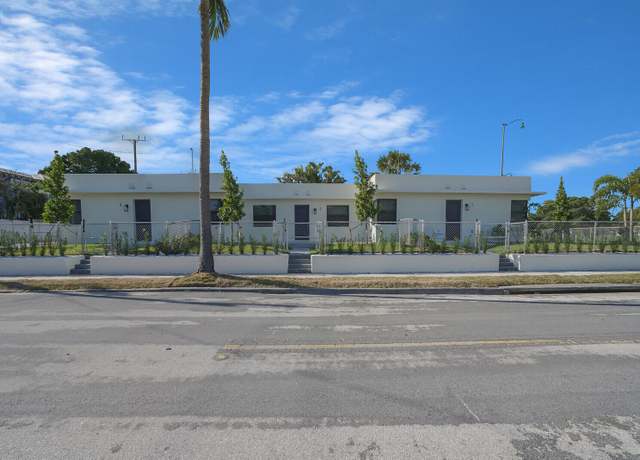 Property at 538 28th St, West Palm Beach, FL 33407, 3 beds, 3 baths