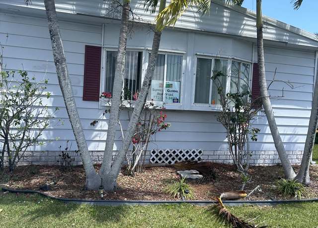 Property at 37 Camino Del Rio, Port Saint Lucie, FL 34952, 2 beds, 2 baths