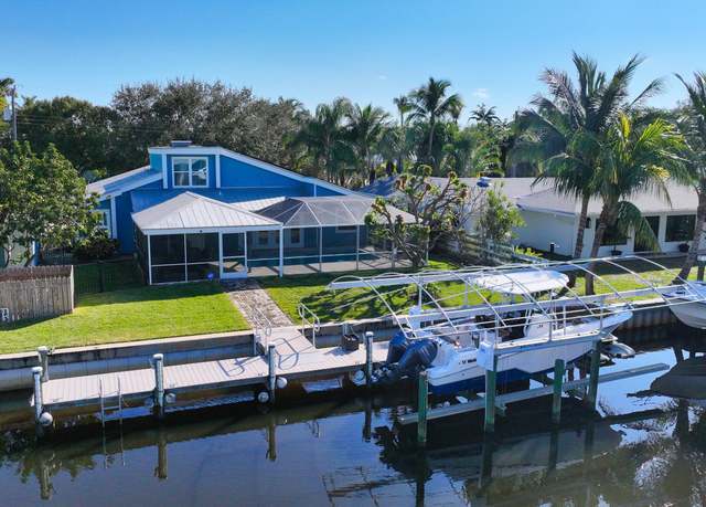 Property at 1319 SW Dyer Point Rd, Palm City, FL 34990, 3 beds, 2.5 baths