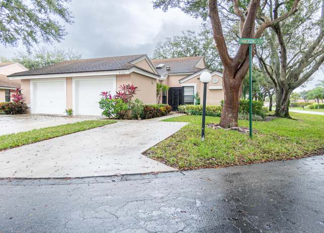 Property at 8306 Summersong Ter Unit B, Boca Raton, FL 33496, 3 beds, 2 baths