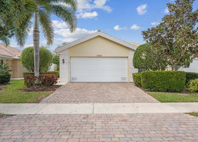 Property at 10834 SW Dardanelle Dr, Port Saint Lucie, FL 34987, 2 beds, 2 baths