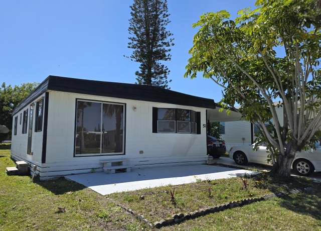 Property at 51 El Camino Real, Port Saint Lucie, FL 34952, 2 beds, 1.5 baths