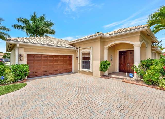 Property at 141 Bella Vista Way, Royal Palm Beach, FL 33411, 4 beds, 3 baths