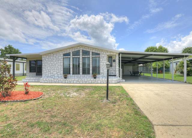 Property at 915 Yew St, Barefoot Bay, FL 32976, 2 beds, 2 baths