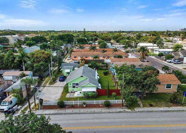 Property at 713 10th Ave N, Lake Worth Beach, FL 33460, 2 beds, 2 baths