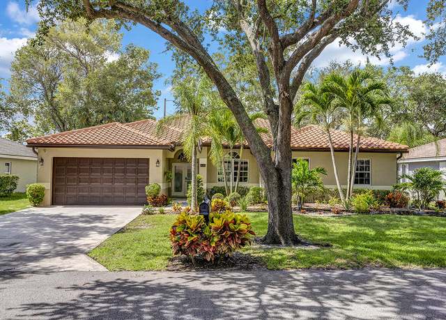 Property at 4140 NW 58th St, Coconut Creek, FL 33073, 4 beds, 2.5 baths