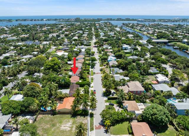 Property at 353 Gregory Rd, West Palm Beach, FL 33405, 3 beds, 2 baths