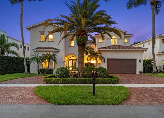 Property at 475 NE 4th St, Boca Raton, FL 33432, 5 beds, 5.5 baths
