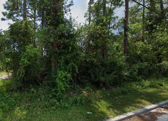 Property at 1035 11th St SW, Vero Beach, FL 32962