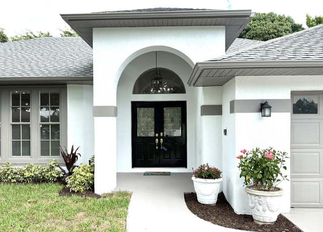 Property at 2707 SE Rawlings Rd, Port Saint Lucie, FL 34952, 3 beds, 2.5 baths