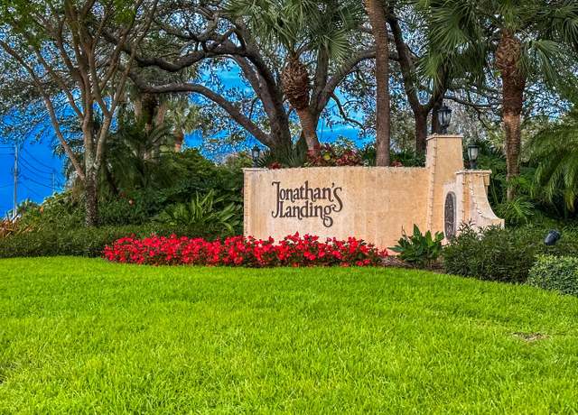 Property at 17225 Fownes Cres, Jupiter, FL 33477, 2 beds, 2 baths