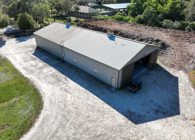 Property at 13528 N 6th Ct N, Loxahatchee Groves, FL 33470, 4 beds, 2 baths