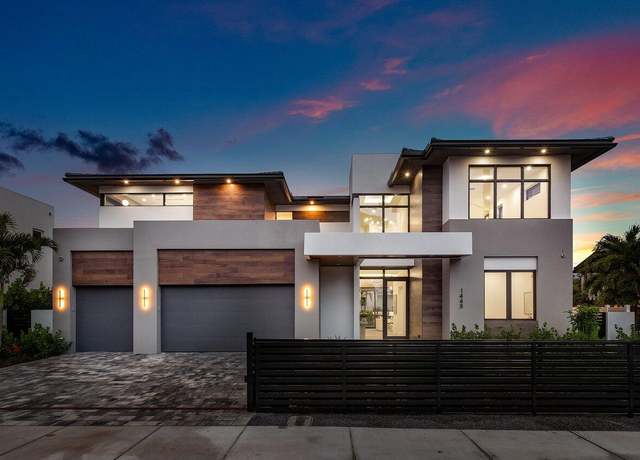 Property at 1445 NE 5th Ave, Boca Raton, FL 33432, 5 beds, 5.5 baths