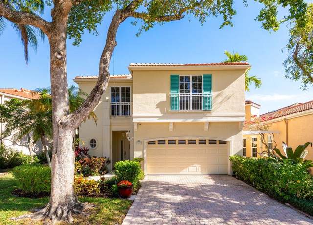 Property at 17 Via Aurelia, Palm Beach Gardens, FL 33418, 3 beds, 2.5 baths