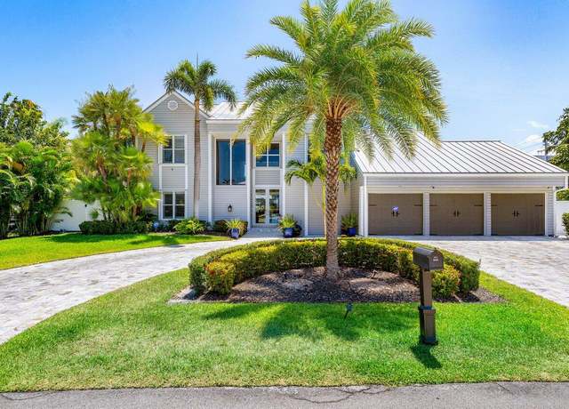 Property at 910 Jasmine Dr, Delray Beach, FL 33483, 3 beds, 3.5 baths