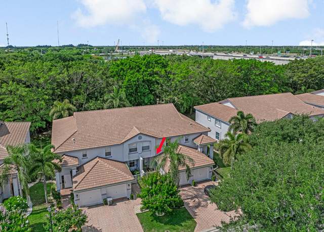Property at 7886 Laina Ln #2, Boynton Beach, FL 33437, 2 beds, 2 baths