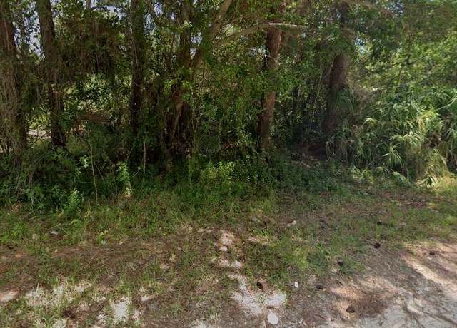 Property at 1120 10th Ave SW, Vero Beach, FL 32962