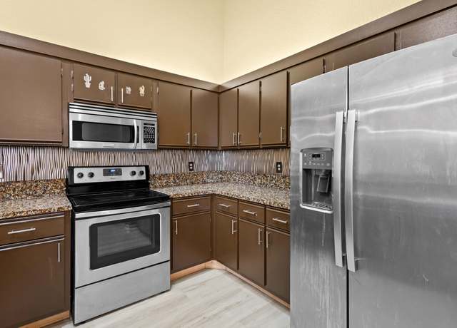 Property at 4387 Woodstock Dr Unit C, West Palm Beach, FL 33409, 2 beds, 2 baths
