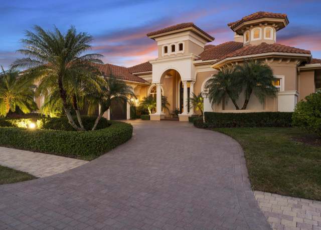 Property at 124 SE Rio Casarano, Port Saint Lucie, FL 34984, 3 beds, 4.5 baths