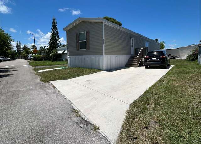 Property at 3253 W Cat Cay Rd # #422, Lake Worth, FL 33462, 3 beds, 2 baths