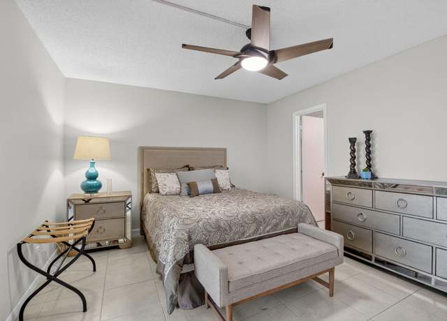 Property at 1037 Berkshire B, Deerfield Beach, FL 33442, 1 bed, 1.5 baths