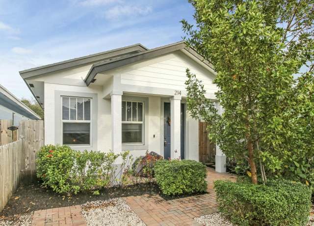 Property at 214 N C St, Lake Worth Beach, FL 33460, 3 beds, 2 baths