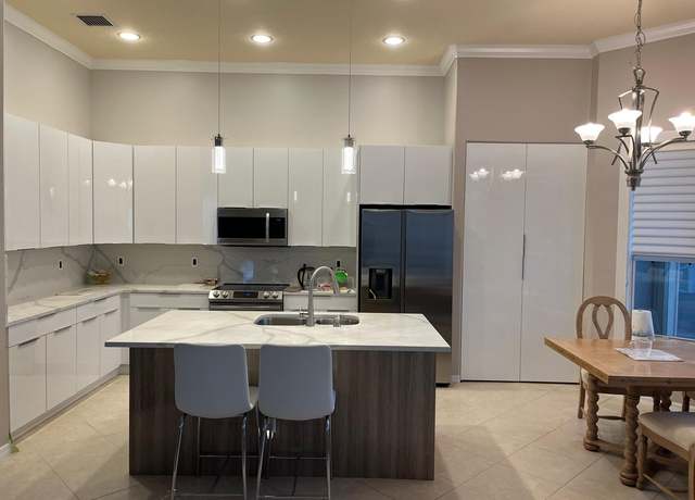 Property at 7811 Lando Ave, Boynton Beach, FL 33437, 3 beds, 2.5 baths