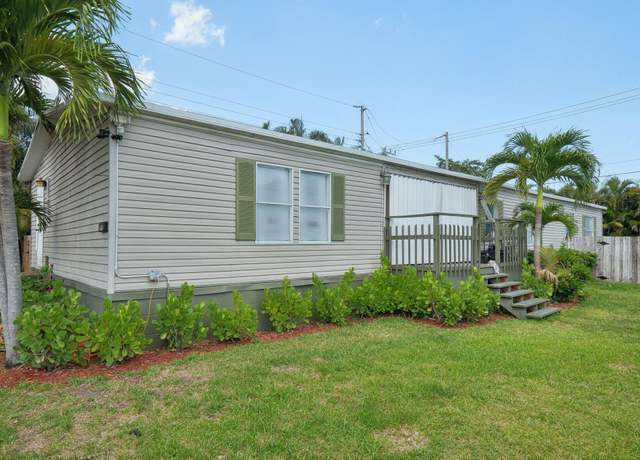 Property at 234 Sleepy Hollow Dr, West Palm Beach, FL 33415, 4 beds, 2 baths
