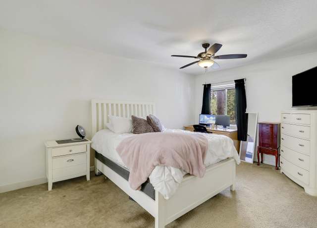 Property at 261 SW Palm Dr #205, Port Saint Lucie, FL 34986, 1 bed, 1 bath