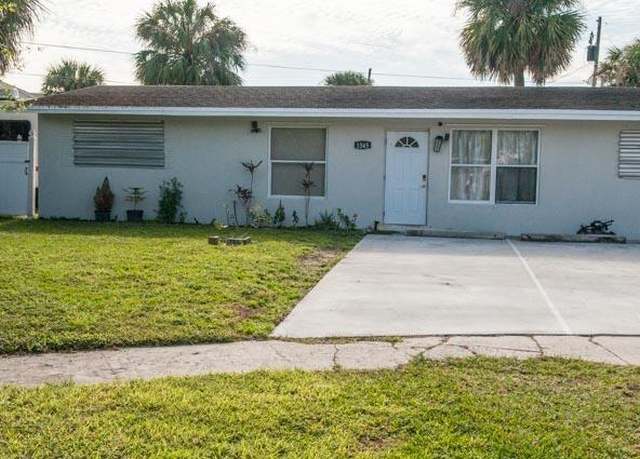 Property at 1545 S 24th Ct, Riviera Beach, FL 33404, 4 beds, 3 baths
