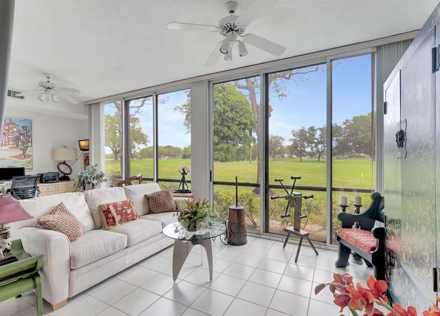Property at 11578 Briarwood Cir #2, Boynton Beach, FL 33437, 2 beds, 2 baths