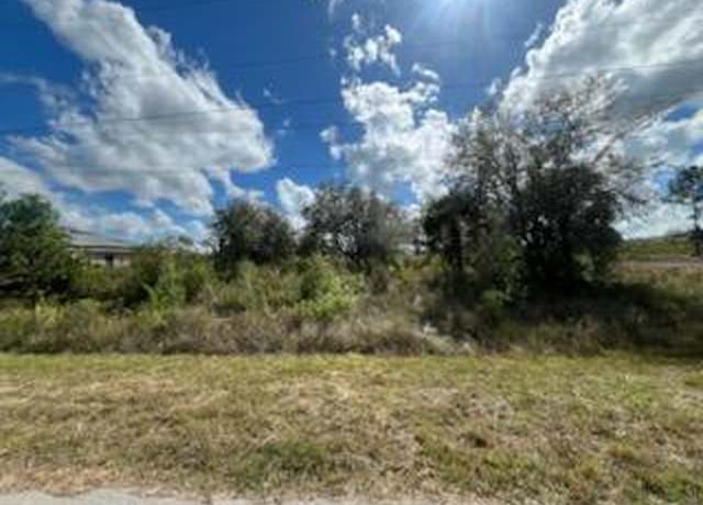 Property at 1928 Vesper Ct, Lehigh Acres, FL 33972