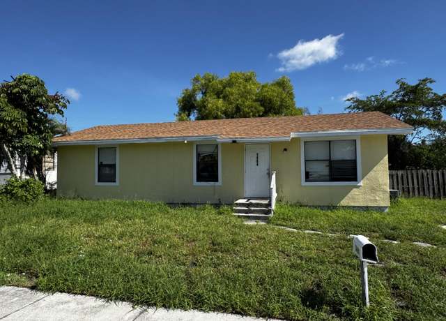 Property at 1464 W 32nd St, Riviera Beach, FL 33404, 3 beds, 1.5 baths