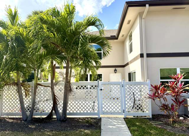 Property at 42 Essex Ct Unit C, Royal Palm Beach, FL 33411, 2 beds, 2.5 baths