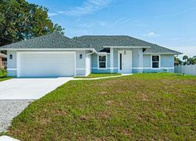 Property at 9480 84th St, Vero Beach, FL 32967, 3 beds, 2 baths