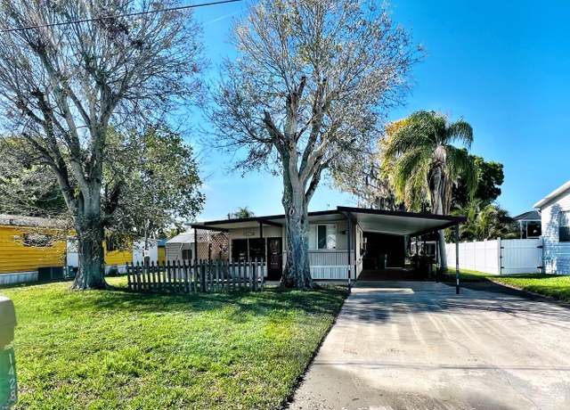 Property at 1428 Chobee St, Okeechobee, FL 34974, 2 beds, 1.5 baths