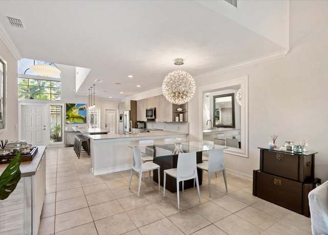 Property at 2623 Muirfield Ct, Wellington, FL 33414, 2 beds, 2 baths