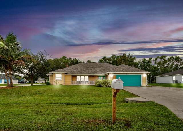 Property at 5400 NW Rugby Dr, Port Saint Lucie, FL 34983, 3 beds, 2.5 baths