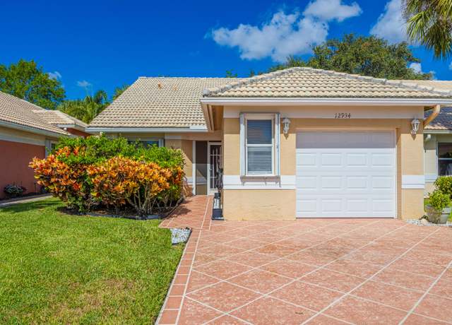 Property at 12934 Hampton Lakes Cir, Boynton Beach, FL 33436, 2 beds, 2 baths