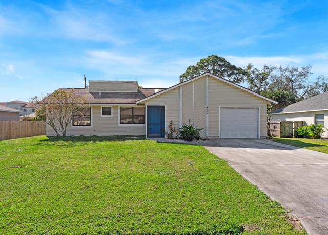 Property at 556 NW Azine Ave, Port Saint Lucie, FL 34983, 3 beds, 2 baths