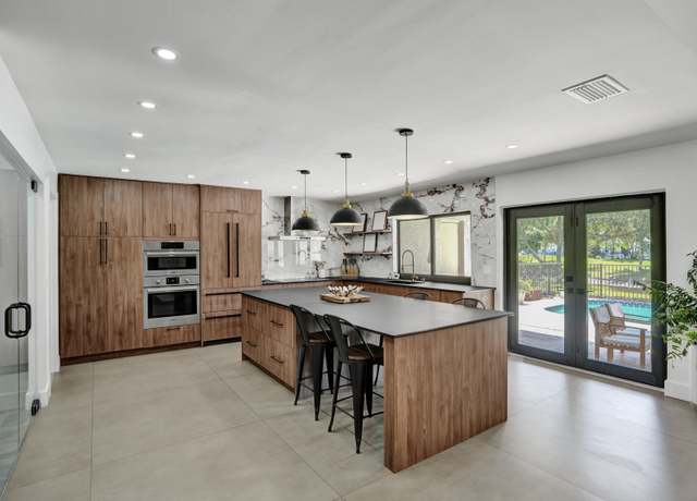 Property at 2708 NW 26th Cir, Boca Raton, FL 33431, 4 beds, 3 baths