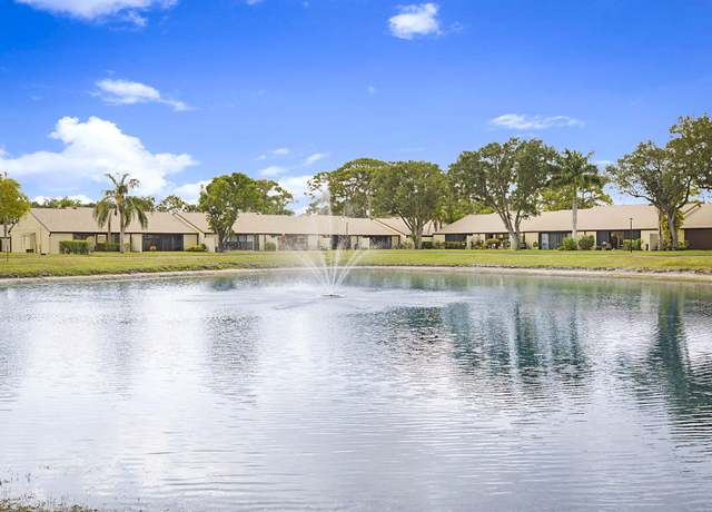 Property at 1017 Green Pine Blvd E, West Palm Beach, FL 33409, 2 beds, 2 baths