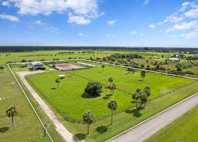 Property at 6536 SE 26th Trl, Okeechobee, FL 34974, 3 beds, 2.5 baths