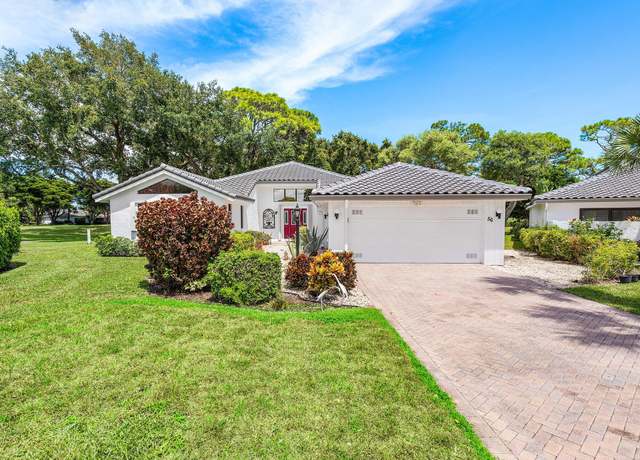 Property at 56 Woods Ln, Boynton Beach, FL 33436, 3 beds, 3 baths