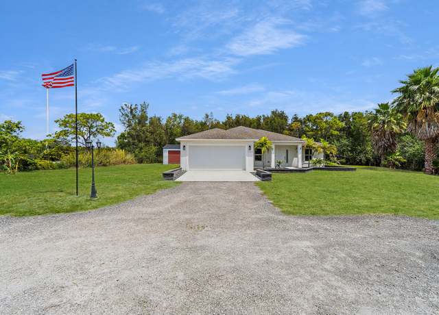 Property at 15693 Hamlin Blvd, Loxahatchee, FL 33470, 4 beds, 2 baths